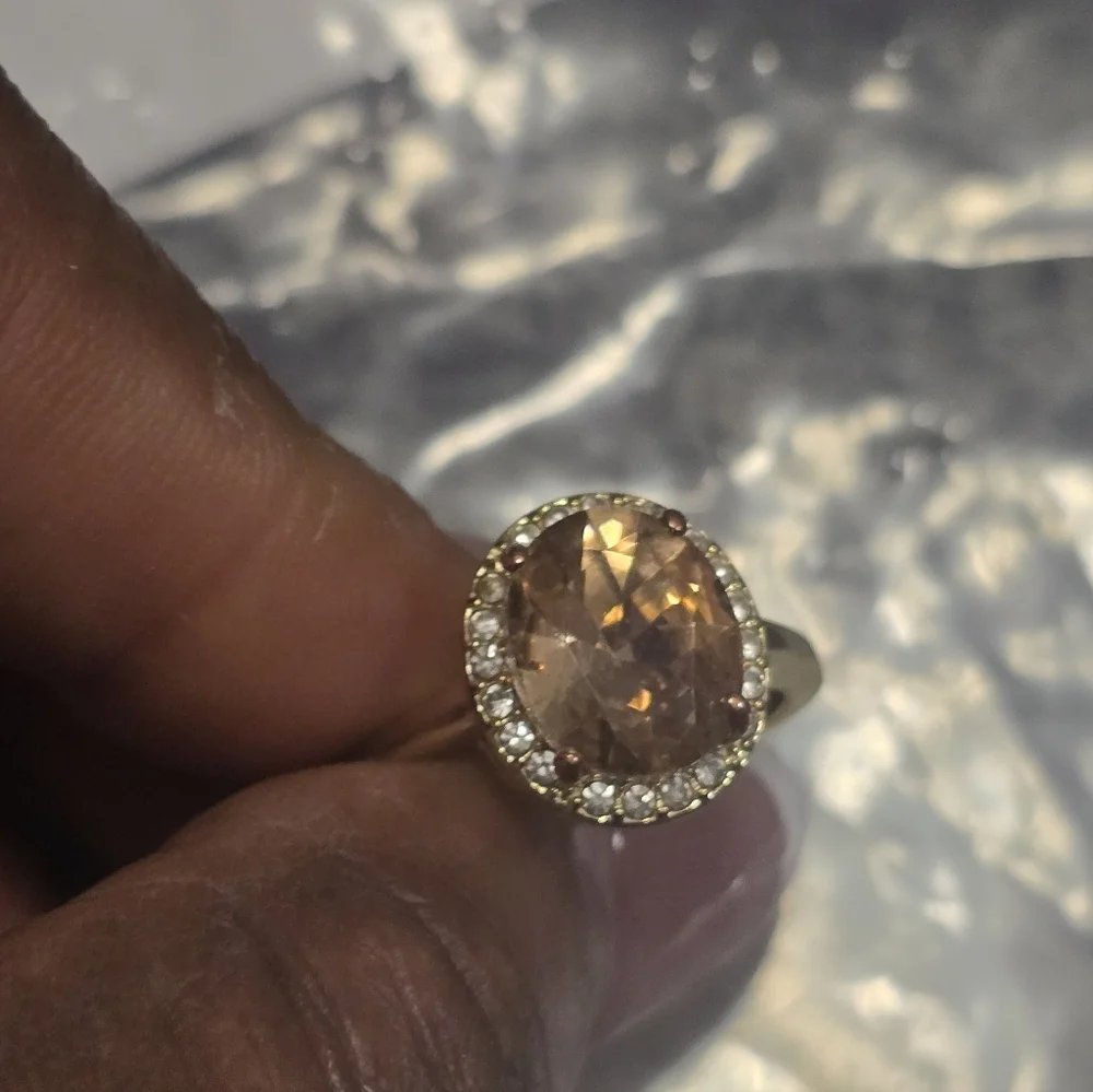 INC INTERNATIONAL SILVER OVAL CHAMPAGNE GEMSTONE COCKTAIL RING SZ 9 WOMEN